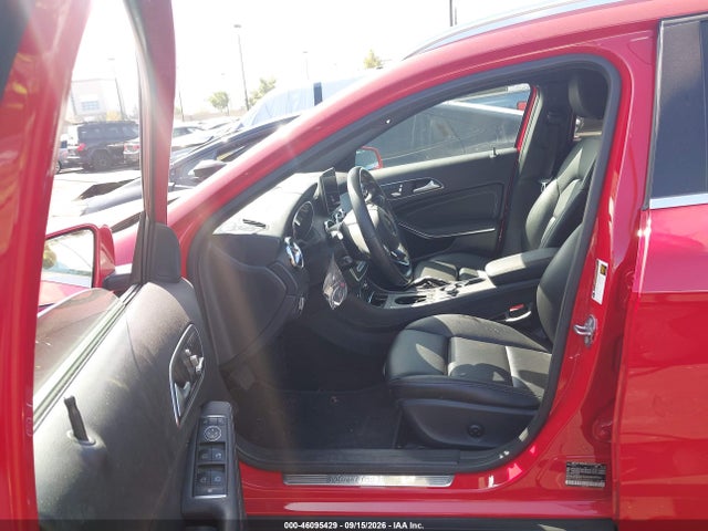 WDCTG4EB6LU028452 Mercedes-Benz GLA 250