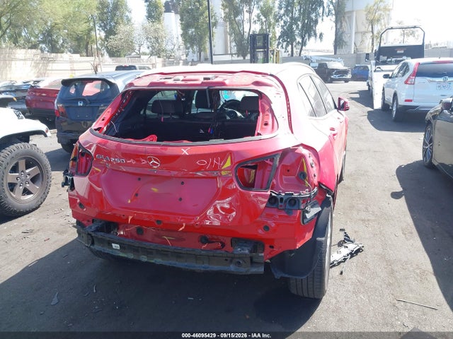 WDCTG4EB6LU028452 Mercedes-Benz GLA 250