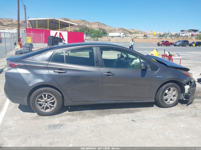 Toyota Prius Two 2017 JTDKBRFU5H3549446 Image 15