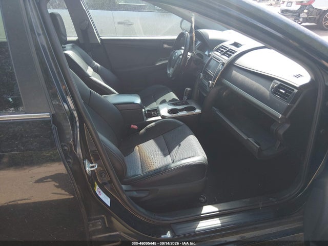 46095445 :رقم المزاد ، 4T1BF1FK9CU152924 vin ، 2012 Toyota Camry Se مزاد بيع
