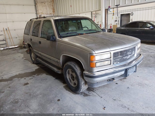Продажа на аукционе авто 1999 Gmc Yukon Slt Cmi, vin: 1GKEK13R2XJ769043, номер лота: 46095458