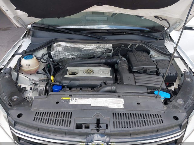 Продажа на аукционе авто 2015 Volkswagen Tiguan Se, vin: WVGBV7AX3FW504042, номер лота: 46095472