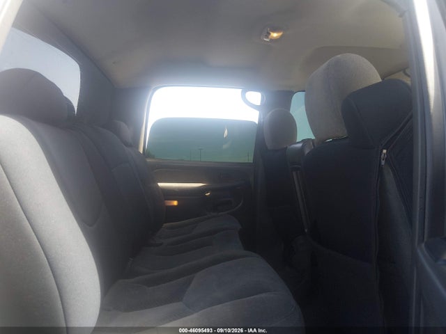 Продажа на аукционе авто 2003 Chevrolet Silverado 2500hd Ls, vin: 1GCHK23173F174260, номер лота: 46095493