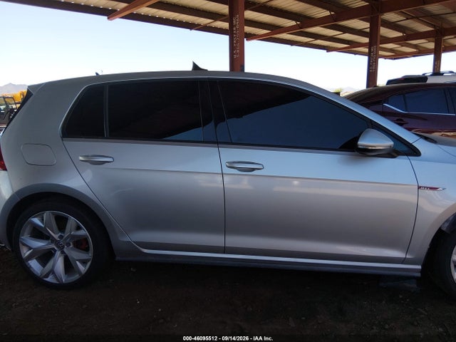 2015 Volkswagen Golf Gti 2.0t S 4-door მანქანა იყიდება აუქციონზე, vin: 3VW4T7AU2FM079810, აუქციონის ნომერი: 46095512