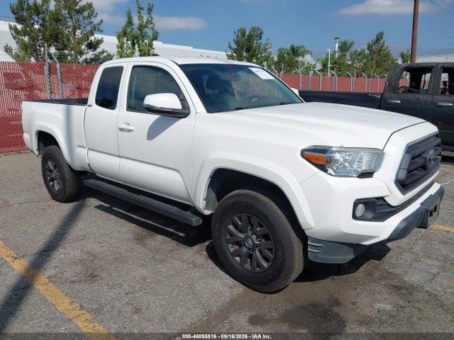 2021 Toyota Tacoma Sr5 V6 მანქანა იყიდება აუქციონზე, vin: 3TYRZ5CN0MT009970, აუქციონის ნომერი: 46095516