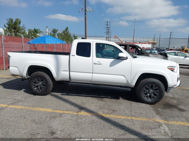 2021 Toyota Tacoma Sr5 V6 მანქანა იყიდება აუქციონზე, vin: 3TYRZ5CN0MT009970, აუქციონის ნომერი: 46095516