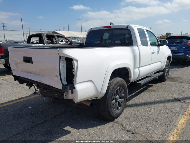 2021 Toyota Tacoma Sr5 V6 მანქანა იყიდება აუქციონზე, vin: 3TYRZ5CN0MT009970, აუქციონის ნომერი: 46095516