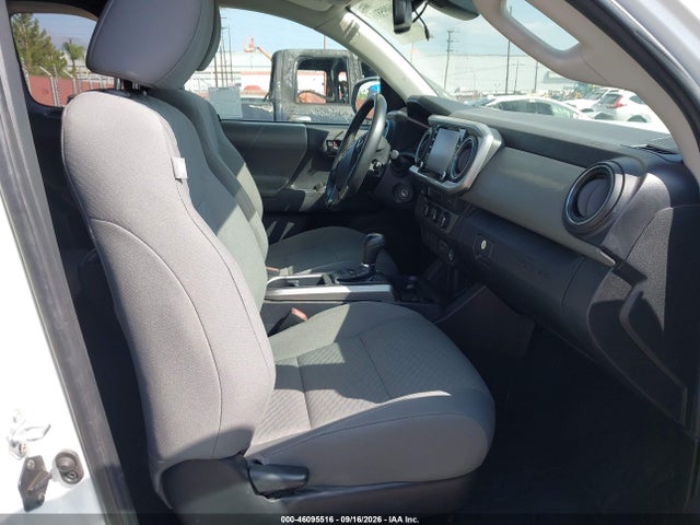 2021 Toyota Tacoma Sr5 V6 მანქანა იყიდება აუქციონზე, vin: 3TYRZ5CN0MT009970, აუქციონის ნომერი: 46095516