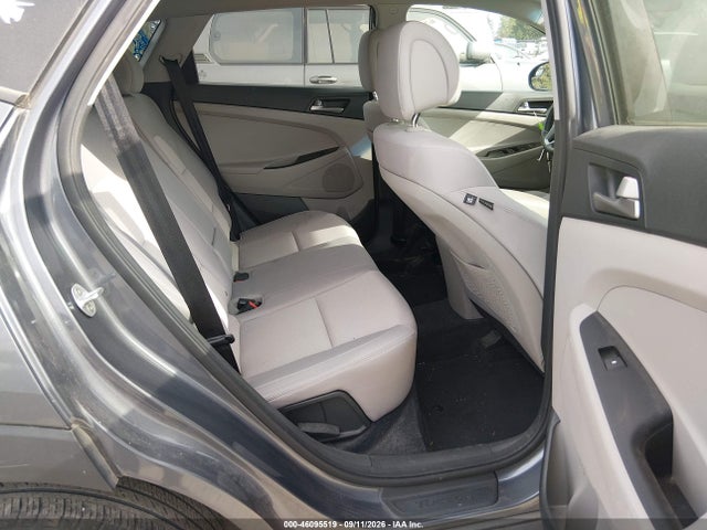 Hyundai TUCSON SE 2018 KM8J23A44JU728167 Image 8