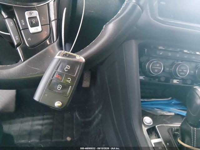 Продажа на аукционе авто 2021 Volkswagen Tiguan 2.0t Se/2.0t Se R-line Black/2.0t Sel, vin: 3VV2B7AX5MM118279, номер лота: 46095532