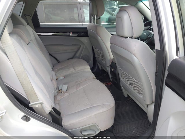 KIA Sorento Lx V6 2015 5XYKT4A79FG576787 Image 8
