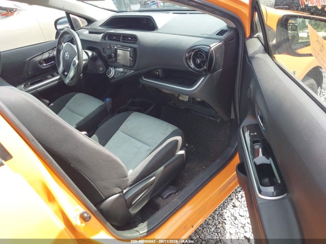 Aukcja sprzedaży 2015 Toyota Prius C Two, vin: JTDKDTB31F1094950, numer aukcji: 46095562