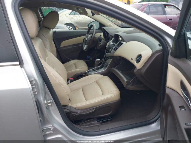 46095599 :رقم المزاد ، 1G1PE5SB5F7162114 vin ، 2015 Chevrolet Cruze 2lt Auto مزاد بيع