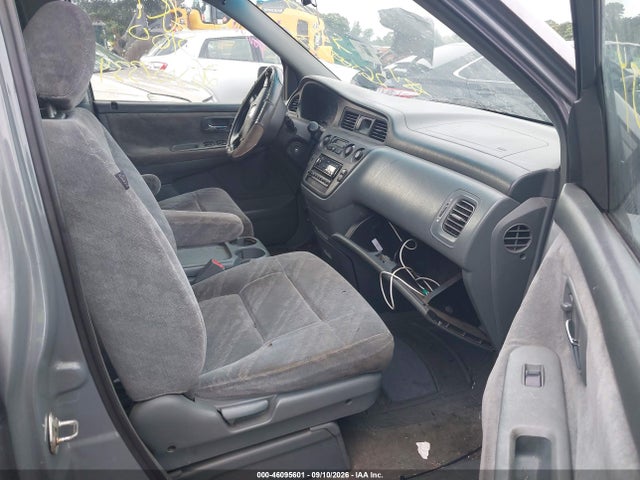 46095601 :رقم المزاد ، 2HKRL18612H523062 vin ، 2002 Honda Odyssey Ex مزاد بيع