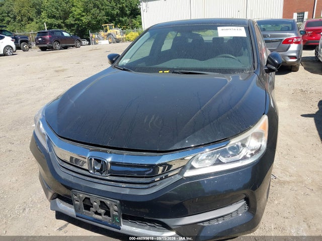46095618 :رقم المزاد ، 1HGCR2F31GA203713 vin ، 2016 Honda Accord Lx مزاد بيع