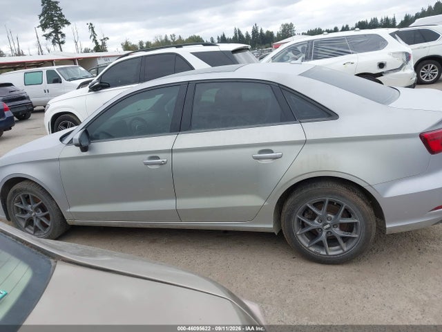 Продажа на аукционе авто 2017 Audi A3 2.0t Komfort, vin: WAUB8GFF7H1012008, номер лота: 46095622