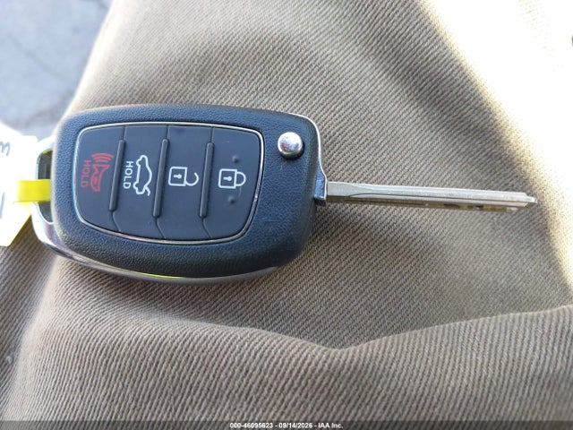 Hyundai SONATA SE 2016 5NPE24AF4GH314001 Image 11