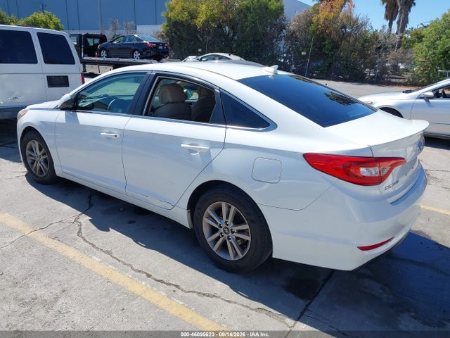 Hyundai SONATA SE 2016 5NPE24AF4GH314001 Image 3