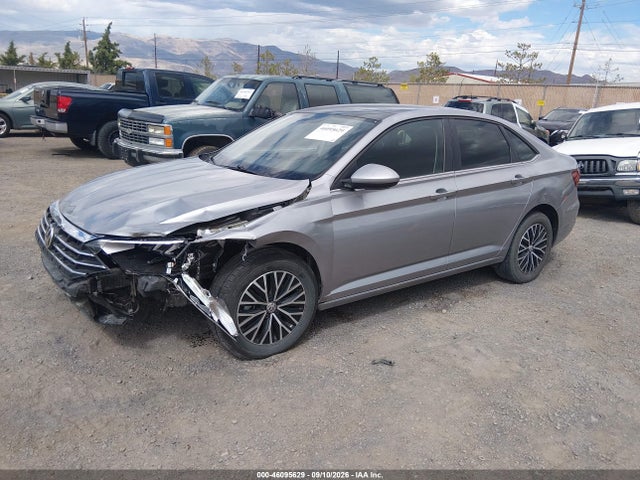 46095629 :رقم المزاد ، 3VWC57BU8MM101469 vin ، 2021 Volkswagen Jetta 1.4t R-line/1.4t S/1.4t Se مزاد بيع