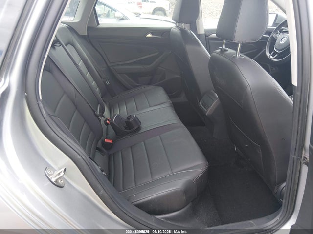46095629 :رقم المزاد ، 3VWC57BU8MM101469 vin ، 2021 Volkswagen Jetta 1.4t R-line/1.4t S/1.4t Se مزاد بيع