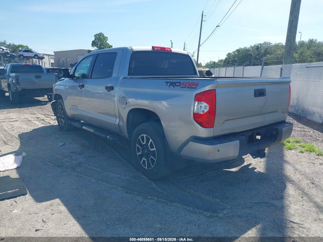 Продаж на аукціоні авто 2019 Toyota Tundra Sr5 5.7l V8, vin: 5TFDW5F10KX833093, номер лоту: 46095651
