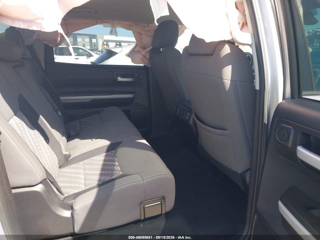 Продаж на аукціоні авто 2019 Toyota Tundra Sr5 5.7l V8, vin: 5TFDW5F10KX833093, номер лоту: 46095651