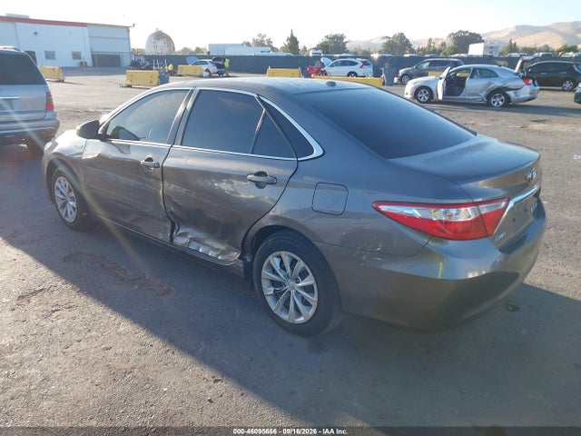 4T1BD1FK3HU203623 Toyota Camry Hybrid Le
