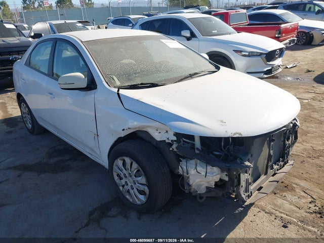 46095687 :رقم المزاد ، KNAFU4A22A5241839 vin ، 2010 Kia Forte Ex مزاد بيع