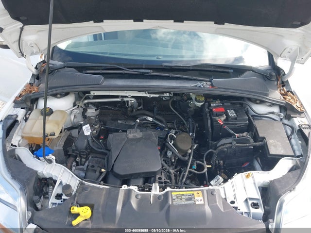 Ford FOCUS SE 2014 1FADP3K21EL132144 Image 10