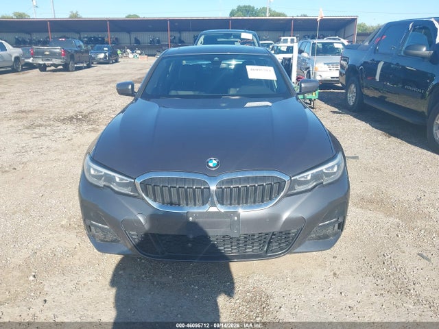 2022 Bmw 330i Xdrive მანქანა იყიდება აუქციონზე, vin: 3MW5R7J07N8C71926, აუქციონის ნომერი: 46095712