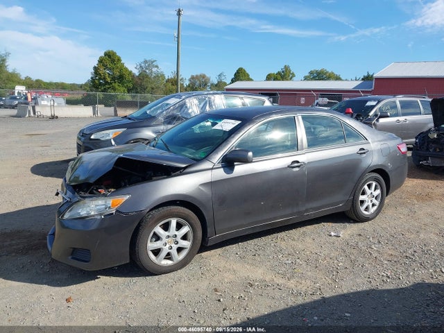 46095740 :رقم المزاد ، 4T4BF3EK2BR160297 vin ، 2011 Toyota Camry Le مزاد بيع