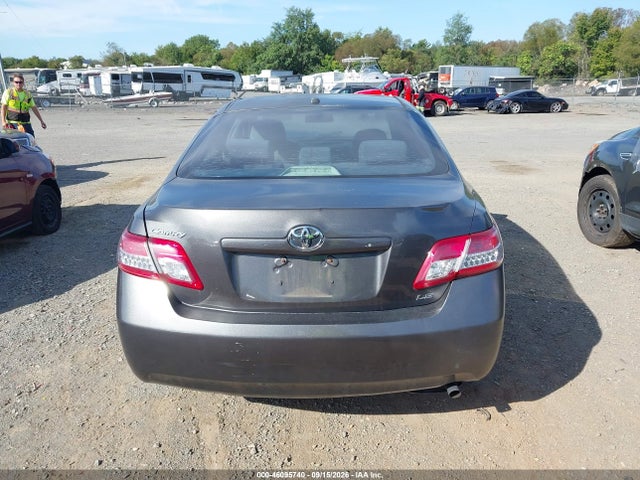 46095740 :رقم المزاد ، 4T4BF3EK2BR160297 vin ، 2011 Toyota Camry Le مزاد بيع