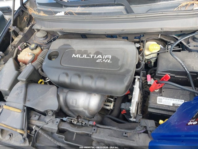 2015 Jeep Cherokee Latitude მანქანა იყიდება აუქციონზე, vin: 1C4PJLCB3FW721784, აუქციონის ნომერი: 46095764