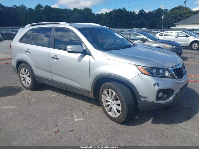 46095772 :رقم المزاد ، 5XYKU4A28BG061923 vin ، 2011 Kia Sorento Ex V6 مزاد بيع