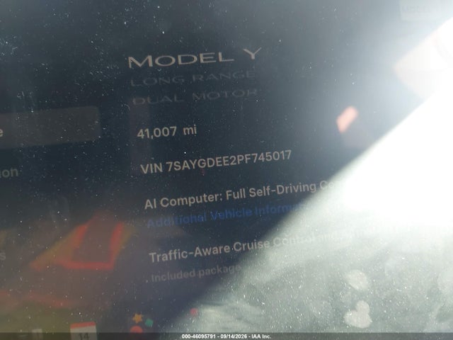 Продаж на аукціоні авто 2023 Tesla Model Y Awd/long Range Dual Motor All-wheel Drive, vin: 7SAYGDEE2PF745017, номер лоту: 46095791