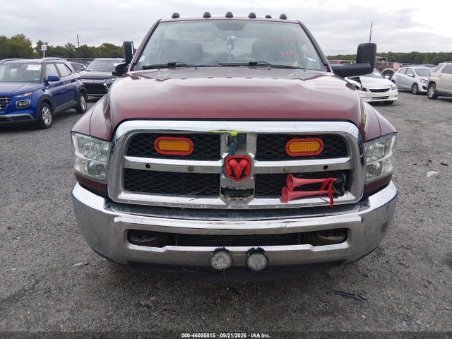 46095815 :رقم المزاد ، 3C63RPGL4HG770129 vin ، 2017 Ram 3500 Tradesman  4x2 8' Box مزاد بيع