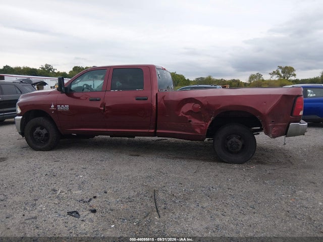 46095815 :رقم المزاد ، 3C63RPGL4HG770129 vin ، 2017 Ram 3500 Tradesman  4x2 8' Box مزاد بيع