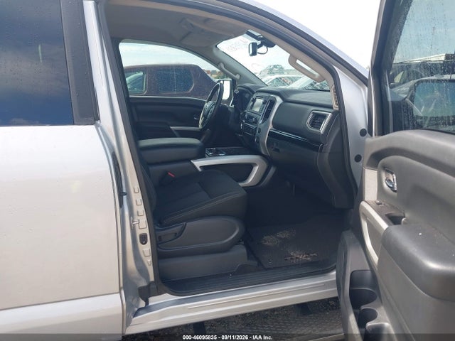 2017 Nissan Titan Sv მანქანა იყიდება აუქციონზე, vin: 1N6AA1C65HN566433, აუქციონის ნომერი: 46095835