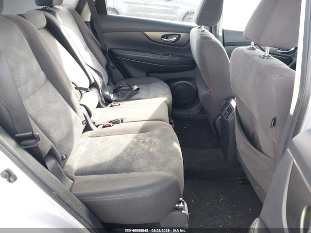 2016 Nissan Rogue S/sl/sv მანქანა იყიდება აუქციონზე, vin: KNMAT2MV7GP695690, აუქციონის ნომერი: 46095848