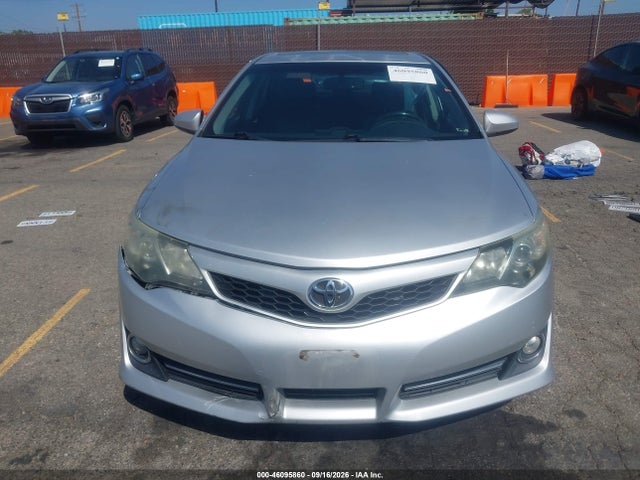 2014 Toyota Camry Se მანქანა იყიდება აუქციონზე, vin: 4T1BF1FKXEU784821, აუქციონის ნომერი: 46095860