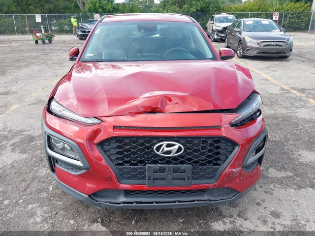 46095862 :رقم المزاد ، KM8K1CAA1KU199985 vin ، 2019 Hyundai Kona Se مزاد بيع