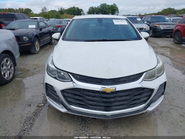 Продажа на аукционе авто 2019 Chevrolet Cruze Ls, vin: 1G1BC5SM8K7152804, номер лота: 46095874