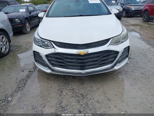 Продажа на аукционе авто 2019 Chevrolet Cruze Ls, vin: 1G1BC5SM8K7152804, номер лота: 46095874