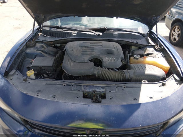 46095880 :رقم المزاد ، 2C3CDXHG1FH805462 vin ، 2015 Dodge Charger Sxt مزاد بيع