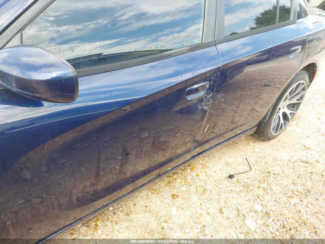 46095880 :رقم المزاد ، 2C3CDXHG1FH805462 vin ، 2015 Dodge Charger Sxt مزاد بيع