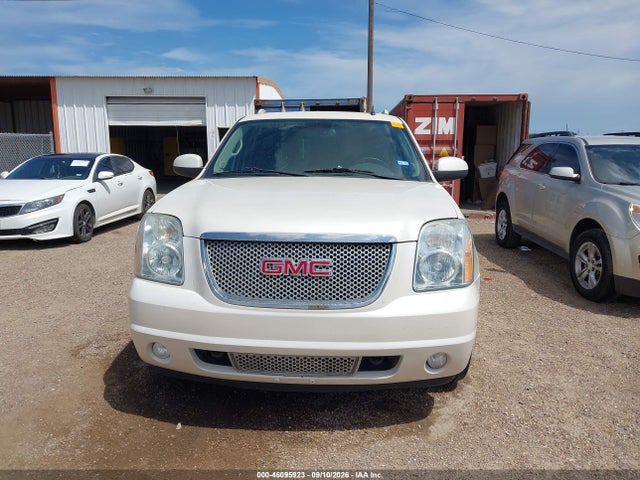 Продажа на аукционе авто 2014 Gmc Yukon Xl 1500 Denali, vin: 1GKS1MEF5ER223328, номер лота: 46095923