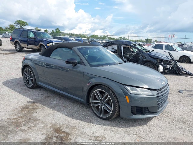 46095958 :رقم المزاد ، TRUT5CFV2H1005733 vin ، 2017 Audi Tt 2.0t مزاد بيع