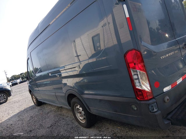2019 Ford Transit-250 მანქანა იყიდება აუქციონზე, vin: 1FTYR3XM6KKB29032, აუქციონის ნომერი: 46095977