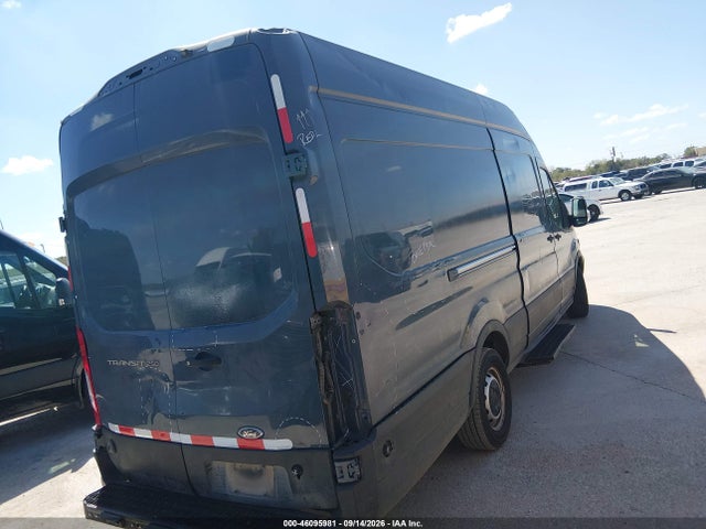 Ford Transit-250 2019 1FTYR3XM7KKB79051 Image 4
