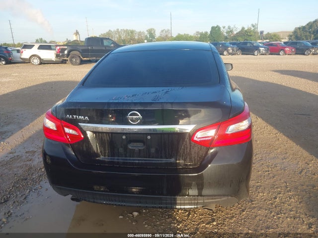2016 Nissan Altima 2.5 S მანქანა იყიდება აუქციონზე, vin: 1N4AL3AP8GC111810, აუქციონის ნომერი: 46095990